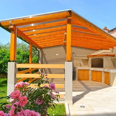 Fuer 3 Personen Ca 30 Qm In Stancija Vinjeri Novigrad, Istrien Istrische Riviera Appartamento