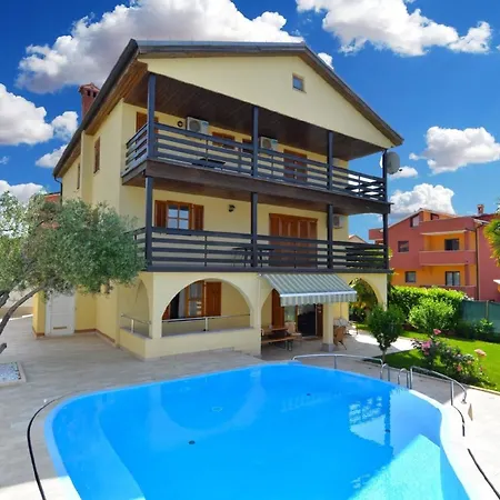 Fuer 3 Personen Ca 30 Qm In Stancija Vinjeri Novigrad, Istrien Istrische Riviera Apartment