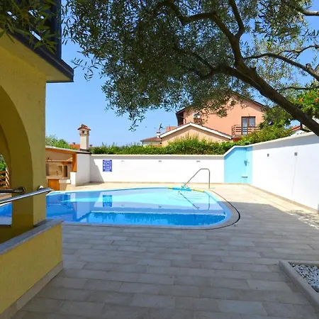 Fuer 3 Personen Ca 30 Qm In Stancija Vinjeri Novigrad, Istrien Istrische Riviera *